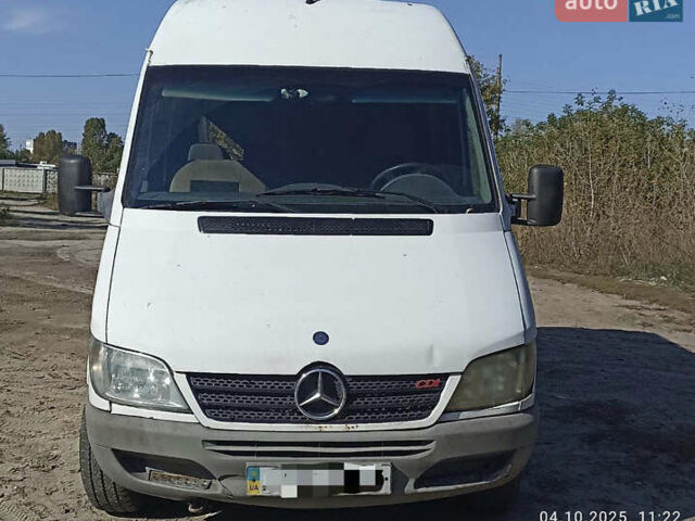 Білий Мерседес Sprinter, об'ємом двигуна 2.7 л та пробігом 316 тис. км за 6799 $, фото 1 на Automoto.ua