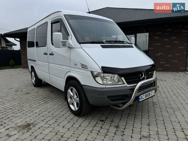 Белый Мерседес Sprinter, объемом двигателя 2.2 л и пробегом 380 тыс. км за 8700 $, фото 10 на Automoto.ua