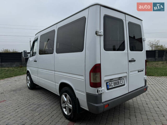 Белый Мерседес Sprinter, объемом двигателя 2.2 л и пробегом 380 тыс. км за 8700 $, фото 7 на Automoto.ua