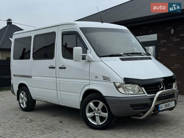 Белый Мерседес Sprinter, объемом двигателя 2.2 л и пробегом 380 тыс. км за 8700 $, фото 11 на Automoto.ua