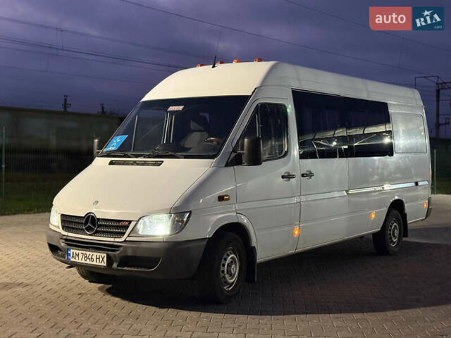 Білий Мерседес Sprinter, об'ємом двигуна 2.2 л та пробігом 670 тис. км за 9500 $, фото 1 на Automoto.ua