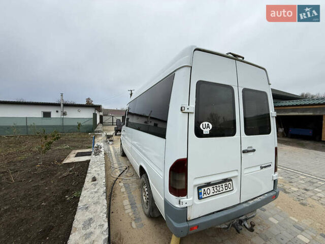 Белый Мерседес Sprinter, объемом двигателя 2.15 л и пробегом 574 тыс. км за 8700 $, фото 18 на Automoto.ua