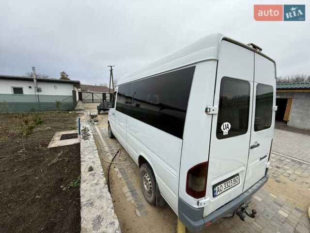 Белый Мерседес Sprinter, объемом двигателя 2.15 л и пробегом 574 тыс. км за 8700 $, фото 19 на Automoto.ua