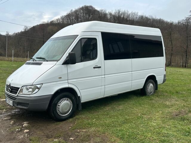 Білий Мерседес Sprinter, об'ємом двигуна 2.1 л та пробігом 550 тис. км за 8199 $, фото 1 на Automoto.ua