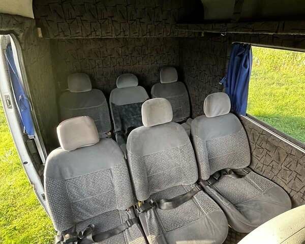 Белый Мерседес Sprinter, объемом двигателя 2.15 л и пробегом 463 тыс. км за 11800 $, фото 13 на Automoto.ua