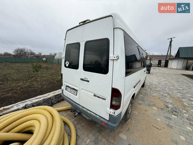 Белый Мерседес Sprinter, объемом двигателя 2.15 л и пробегом 574 тыс. км за 8700 $, фото 17 на Automoto.ua