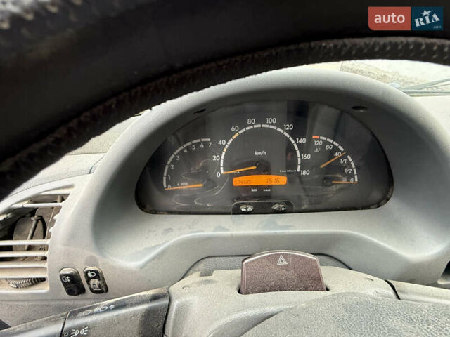 Белый Мерседес Sprinter, объемом двигателя 2.15 л и пробегом 574 тыс. км за 8700 $, фото 23 на Automoto.ua