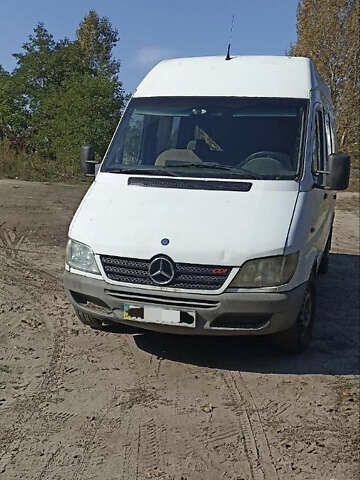 Білий Мерседес Sprinter, об'ємом двигуна 2.7 л та пробігом 316 тис. км за 6799 $, фото 9 на Automoto.ua