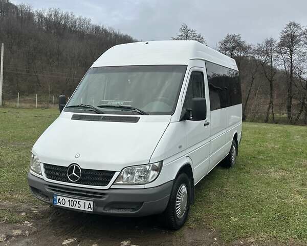 Білий Мерседес Sprinter, об'ємом двигуна 2.15 л та пробігом 550 тис. км за 8199 $, фото 6 на Automoto.ua