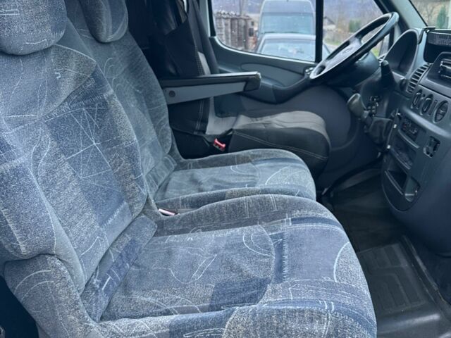 Білий Мерседес Sprinter, об'ємом двигуна 2.1 л та пробігом 550 тис. км за 8199 $, фото 7 на Automoto.ua