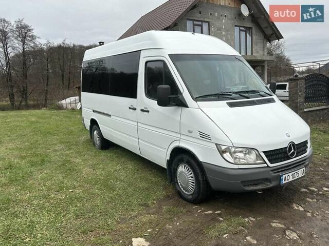 Білий Мерседес Sprinter, об'ємом двигуна 2.15 л та пробігом 550 тис. км за 8199 $, фото 1 на Automoto.ua