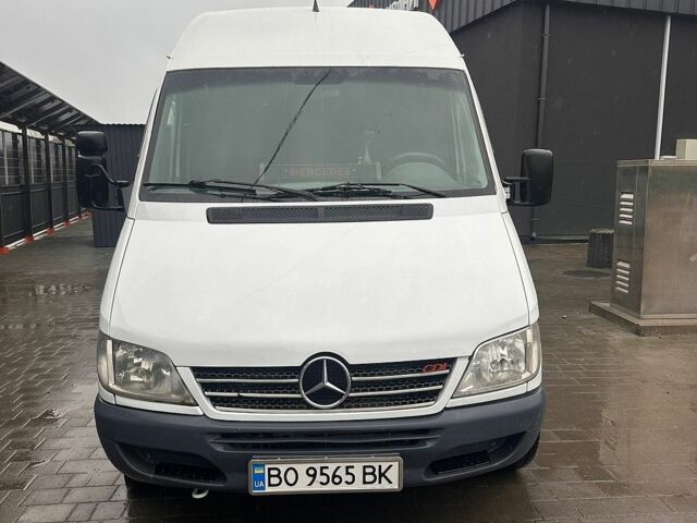 Белый Мерседес Sprinter, объемом двигателя 2.1 л и пробегом 600 тыс. км за 7600 $, фото 7 на Automoto.ua