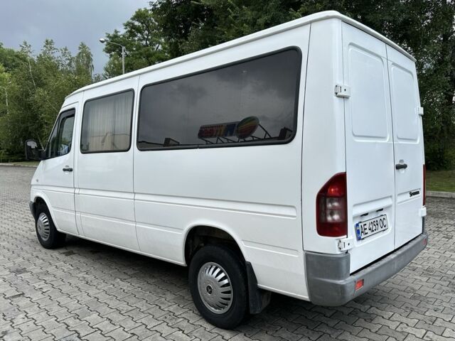 Білий Мерседес Sprinter, об'ємом двигуна 2.2 л та пробігом 500 тис. км за 5900 $, фото 3 на Automoto.ua