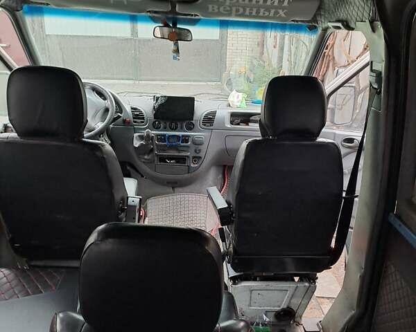 Белый Мерседес Sprinter, объемом двигателя 2.15 л и пробегом 178 тыс. км за 5500 $, фото 2 на Automoto.ua
