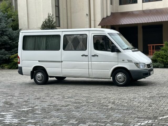 Білий Мерседес Sprinter, об'ємом двигуна 2.2 л та пробігом 500 тис. км за 5900 $, фото 14 на Automoto.ua