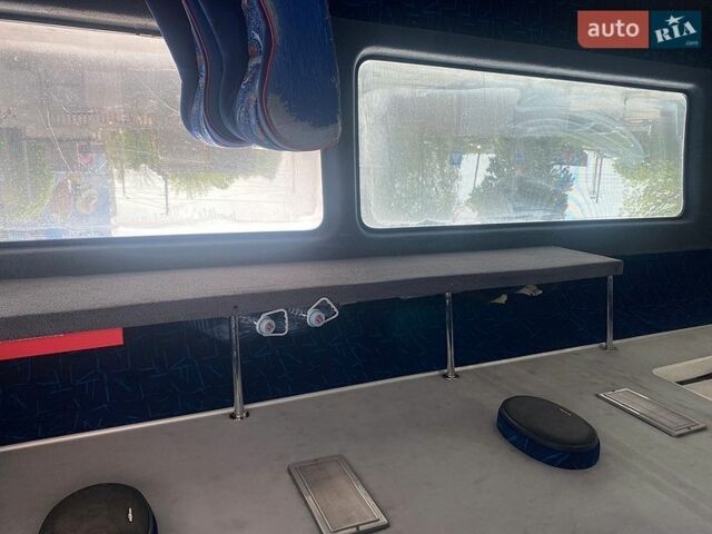 Белый Мерседес Sprinter, объемом двигателя 2.15 л и пробегом 550 тыс. км за 8500 $, фото 2 на Automoto.ua