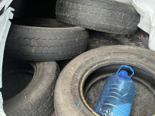 Белый Мерседес Sprinter, объемом двигателя 2.2 л и пробегом 220 тыс. км за 5350 $, фото 1 на Automoto.ua