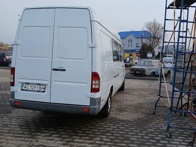 Белый Мерседес Sprinter, объемом двигателя 2.2 л и пробегом 750 тыс. км за 9500 $, фото 14 на Automoto.ua