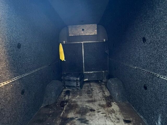 Белый Мерседес Sprinter, объемом двигателя 2.69 л и пробегом 515 тыс. км за 9500 $, фото 25 на Automoto.ua