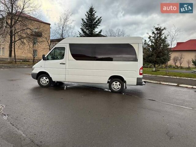 Белый Мерседес Sprinter, объемом двигателя 2.7 л и пробегом 665 тыс. км за 13200 $, фото 6 на Automoto.ua