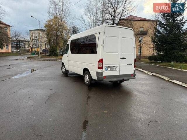 Белый Мерседес Sprinter, объемом двигателя 2.7 л и пробегом 665 тыс. км за 13200 $, фото 4 на Automoto.ua
