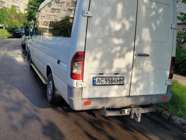 Білий Мерседес Sprinter, об'ємом двигуна 2.7 л та пробігом 570 тис. км за 9493 $, фото 4 на Automoto.ua