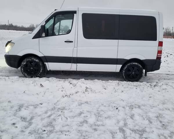Білий Мерседес Sprinter, об'ємом двигуна 2.15 л та пробігом 750 тис. км за 8500 $, фото 2 на Automoto.ua