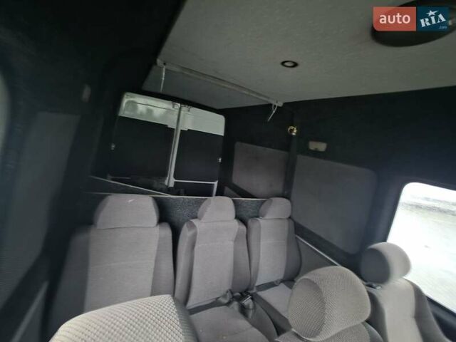 Білий Мерседес Sprinter, об'ємом двигуна 2.2 л та пробігом 380 тис. км за 7950 $, фото 51 на Automoto.ua