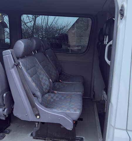 Белый Мерседес Sprinter, объемом двигателя 2.2 л и пробегом 450 тыс. км за 13500 $, фото 5 на Automoto.ua