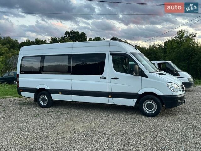 Білий Мерседес Sprinter, об'ємом двигуна 2.2 л та пробігом 500 тис. км за 11800 $, фото 6 на Automoto.ua