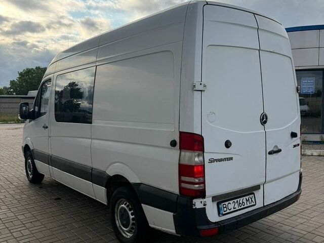 Білий Мерседес Sprinter, об'ємом двигуна 2.15 л та пробігом 290 тис. км за 9000 $, фото 6 на Automoto.ua