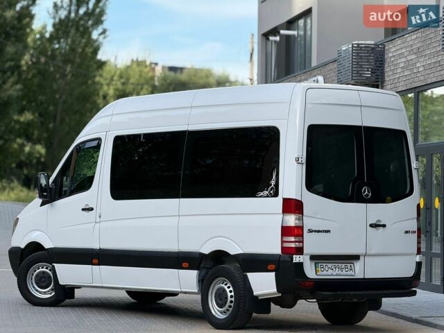Белый Мерседес Sprinter, объемом двигателя 2.2 л и пробегом 650 тыс. км за 10333 $, фото 9 на Automoto.ua