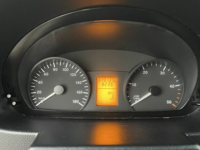 Білий Мерседес Sprinter, об'ємом двигуна 2.1 л та пробігом 380 тис. км за 8000 $, фото 11 на Automoto.ua