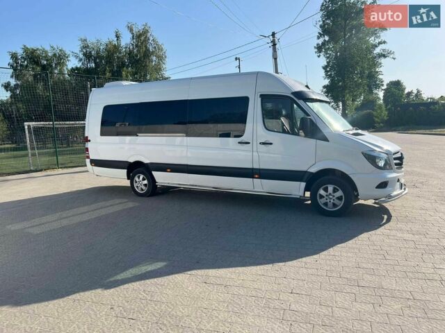 Білий Мерседес Sprinter, об'ємом двигуна 2.99 л та пробігом 460 тис. км за 20000 $, фото 12 на Automoto.ua