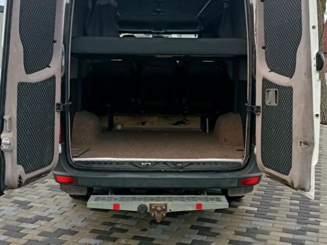 Білий Мерседес Sprinter, об'ємом двигуна 2.1 л та пробігом 500 тис. км за 11300 $, фото 5 на Automoto.ua