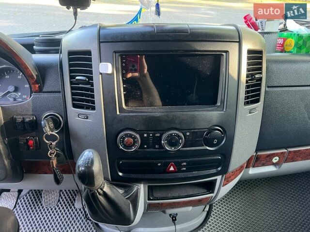 Білий Мерседес Sprinter, об'ємом двигуна 2.99 л та пробігом 460 тис. км за 20000 $, фото 21 на Automoto.ua