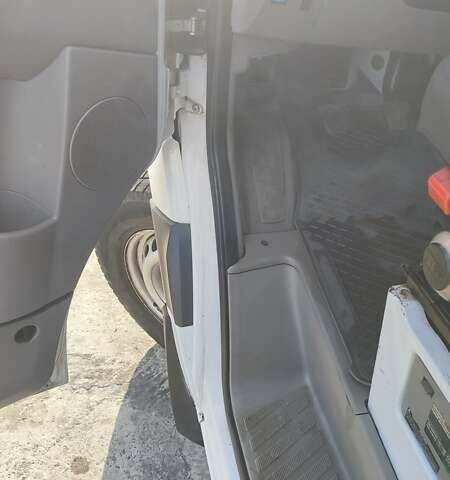 Білий Мерседес Sprinter, об'ємом двигуна 2.15 л та пробігом 500 тис. км за 10500 $, фото 10 на Automoto.ua