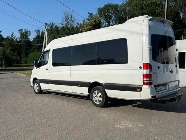 Білий Мерседес Sprinter, об'ємом двигуна 2.99 л та пробігом 460 тис. км за 20000 $, фото 11 на Automoto.ua