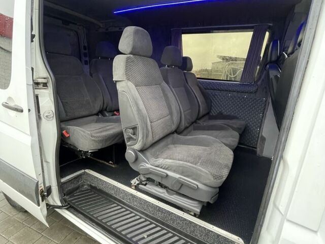 Білий Мерседес Sprinter, об'ємом двигуна 2.1 л та пробігом 380 тис. км за 8000 $, фото 8 на Automoto.ua