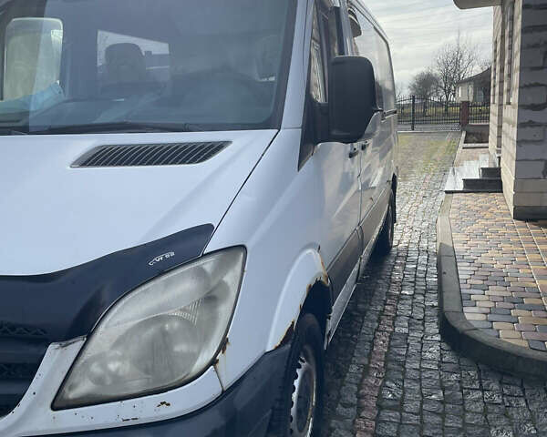 Білий Мерседес Sprinter, об'ємом двигуна 2.1 л та пробігом 456 тис. км за 6000 $, фото 2 на Automoto.ua