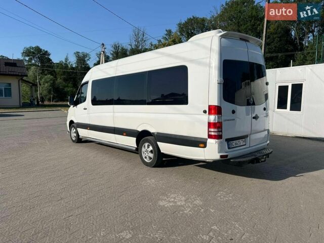 Білий Мерседес Sprinter, об'ємом двигуна 2.99 л та пробігом 460 тис. км за 20000 $, фото 9 на Automoto.ua