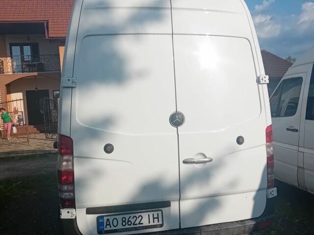 Білий Мерседес Sprinter, об'ємом двигуна 3 л та пробігом 750 тис. км за 15000 $, фото 3 на Automoto.ua