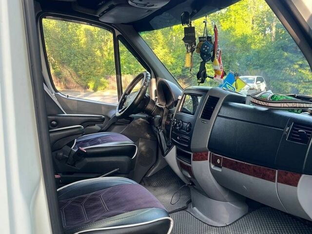 Білий Мерседес Sprinter, об'ємом двигуна 2.99 л та пробігом 460 тис. км за 20000 $, фото 17 на Automoto.ua