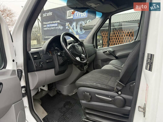 Белый Мерседес Sprinter, объемом двигателя 2.99 л и пробегом 600 тыс. км за 14850 $, фото 7 на Automoto.ua