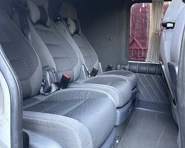 Білий Мерседес Sprinter, об'ємом двигуна 2.15 л та пробігом 513 тис. км за 11800 $, фото 10 на Automoto.ua