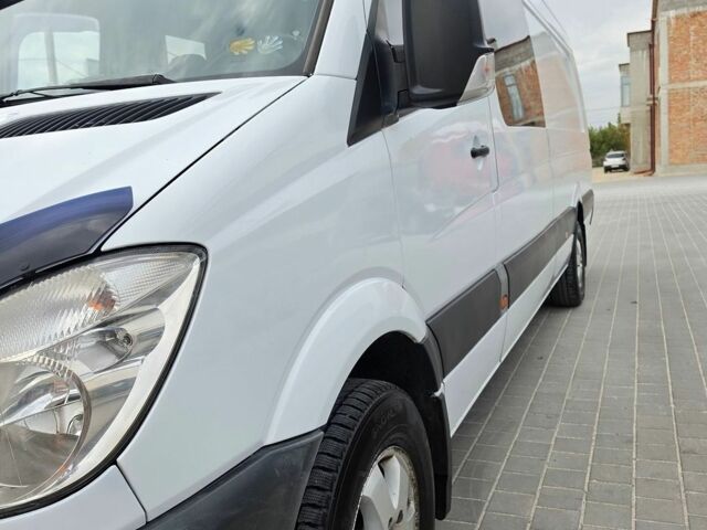 Белый Мерседес Sprinter, объемом двигателя 2.99 л и пробегом 320 тыс. км за 14500 $, фото 26 на Automoto.ua