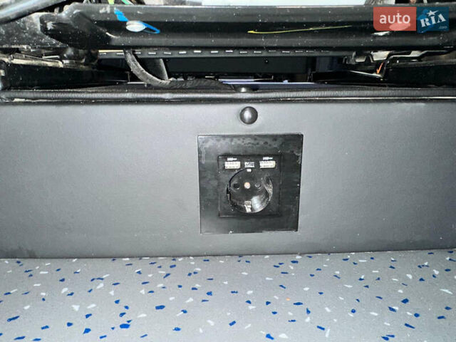 Белый Мерседес Sprinter, объемом двигателя 2.15 л и пробегом 414 тыс. км за 21500 $, фото 22 на Automoto.ua