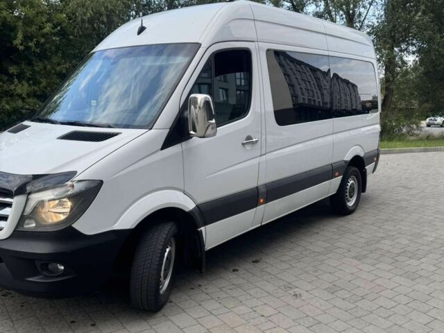 Белый Мерседес Sprinter, объемом двигателя 3 л и пробегом 520 тыс. км за 14990 $, фото 5 на Automoto.ua