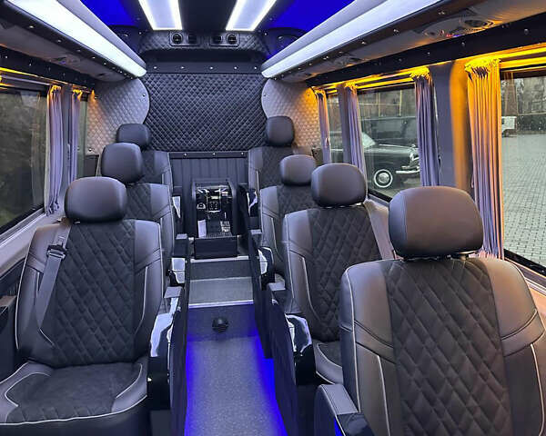 Белый Мерседес Sprinter, объемом двигателя 2.15 л и пробегом 414 тыс. км за 21500 $, фото 38 на Automoto.ua