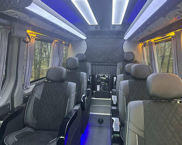 Белый Мерседес Sprinter, объемом двигателя 2.15 л и пробегом 414 тыс. км за 21500 $, фото 14 на Automoto.ua